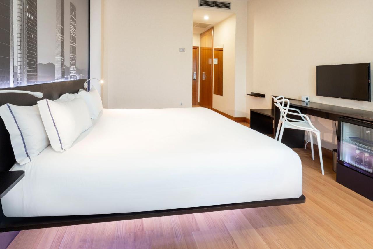 B&B Hotel Madrid Aeropuerto T4 San Sebastián de los Reyes Eksteriør bilde